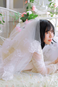 小东西看看镜子里的我们